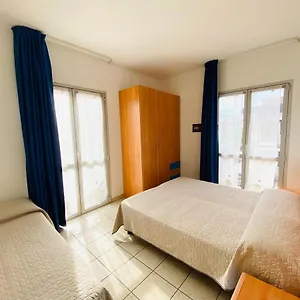  Apartmán Augustus - Piazza Mazzini - Vicino Al Mare - Immobil Relax