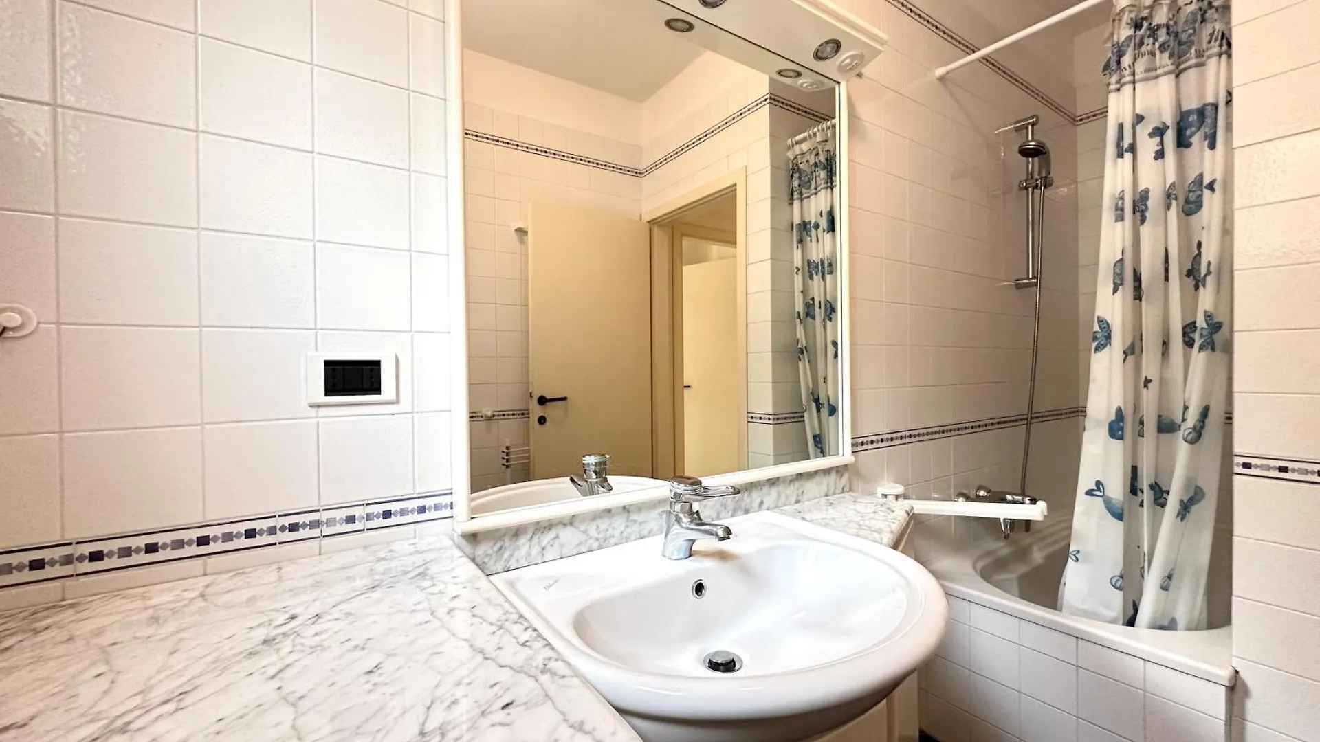Residence Vera 101-Carraro Immobiliare Jesolo-Family Apartments